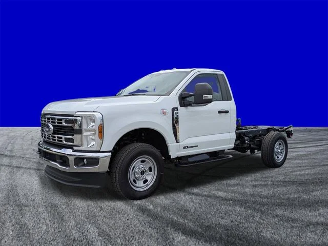 New 2026 White Ford XL image 8