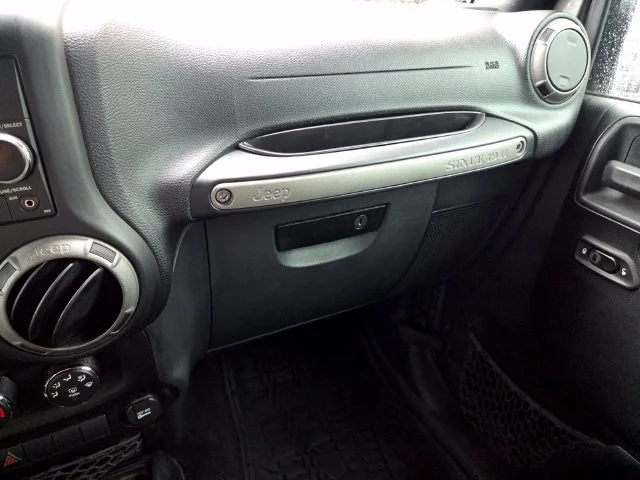 Certified Used 2016 Gray Jeep Unlimited Sport image 25