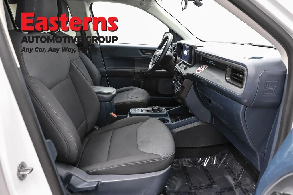 Used 2022 White Ford XL image 23