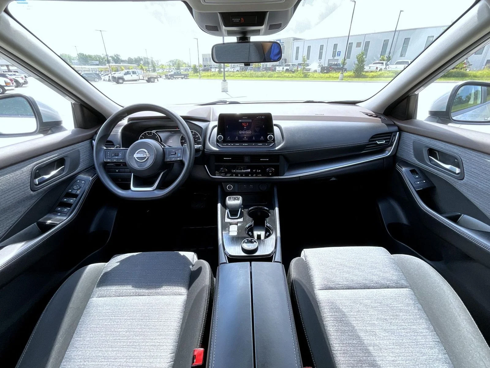 Used 2023 Silver Nissan SV image 15