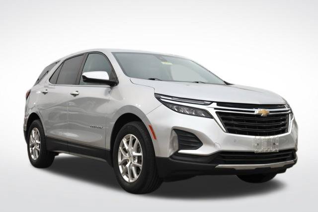 Used 2022 Silver Ice Metallic Chevrolet LT image 1