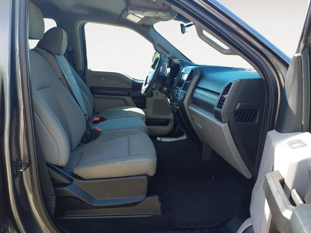 Used 2020 Gray Ford XL image 15