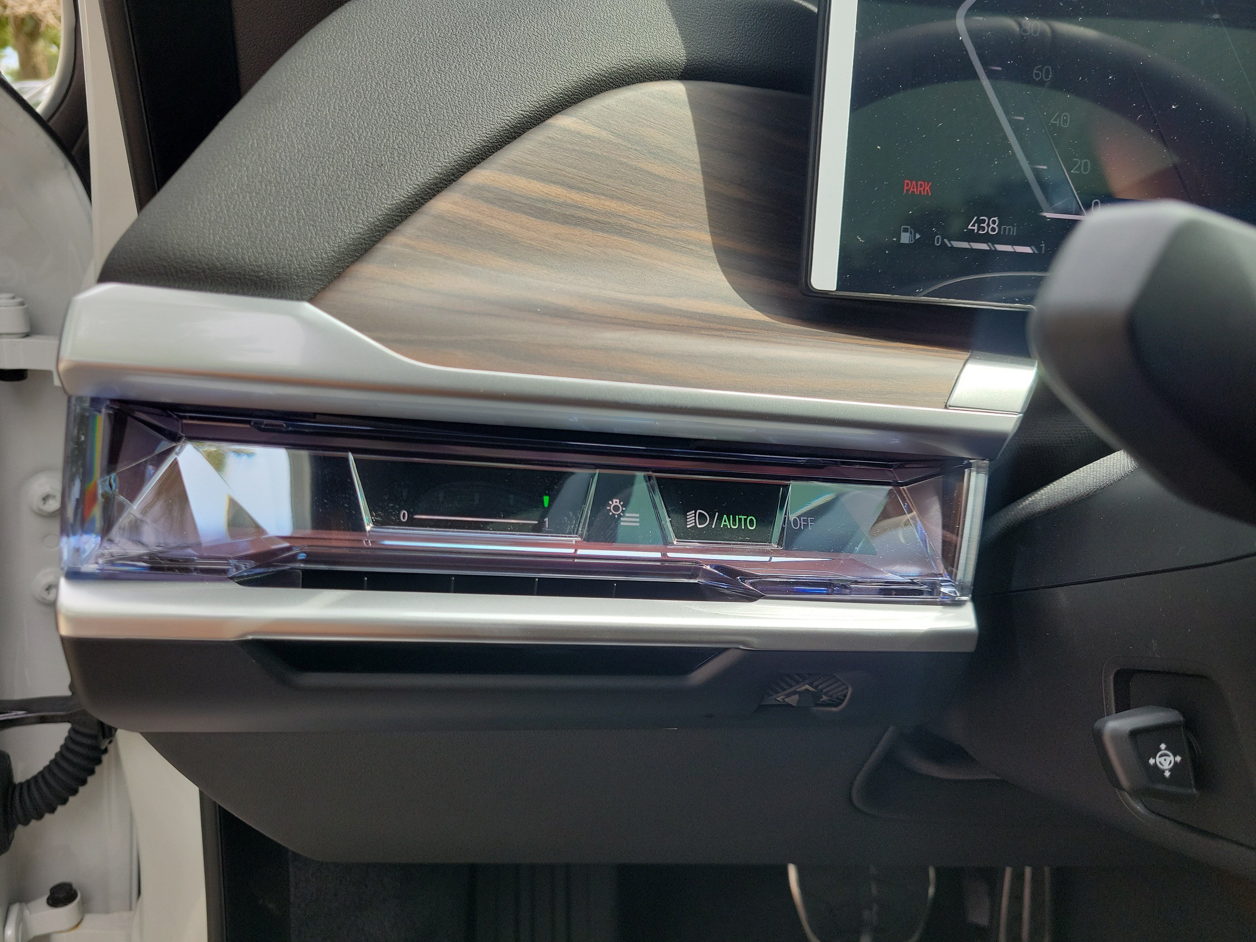 New 2026 Alpine White BMW 740i image 16