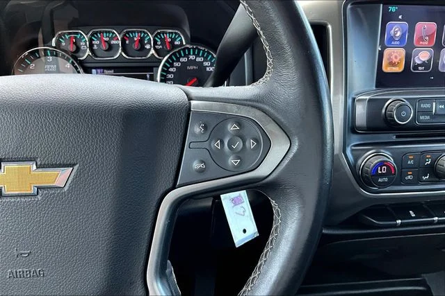 Used 2018 White Chevrolet LT image 13
