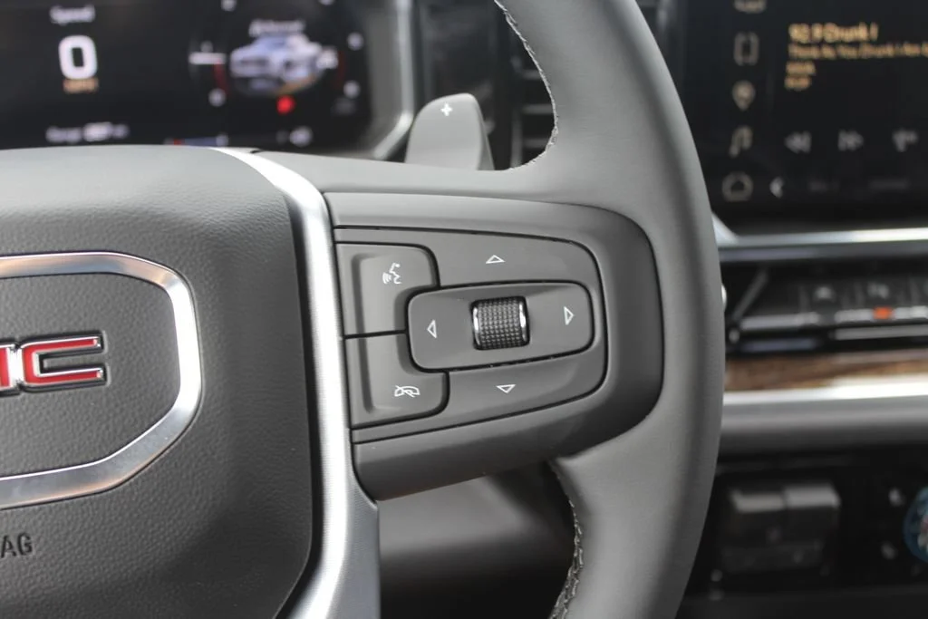 New 2026 Onyx Black GMC Elevation image 20