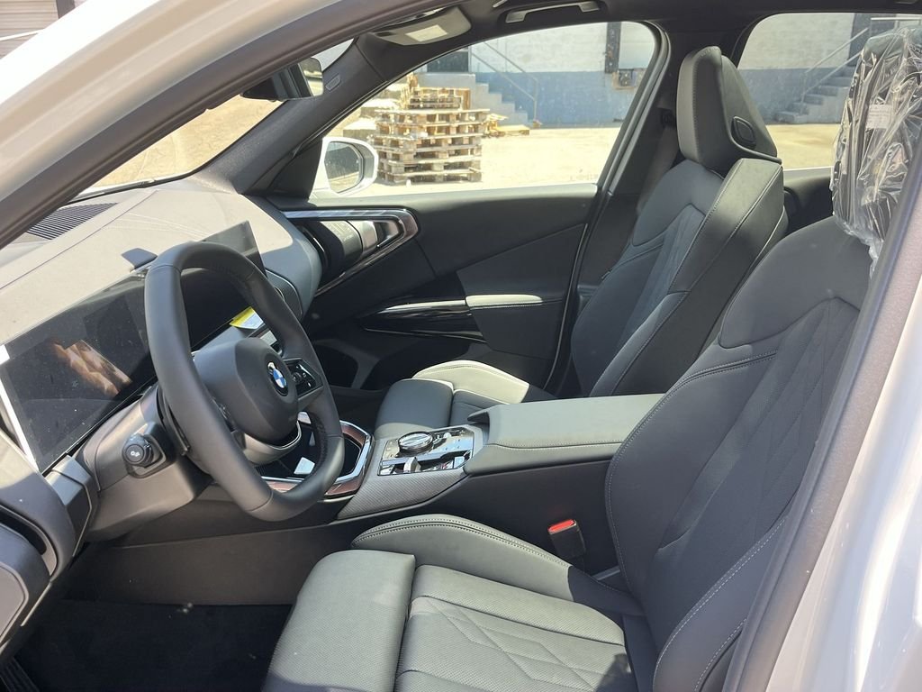 New 2026 White BMW 30 xDrive image 11