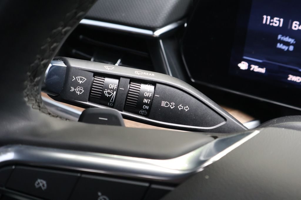 Used 2025 Black Chevrolet High Country image 28