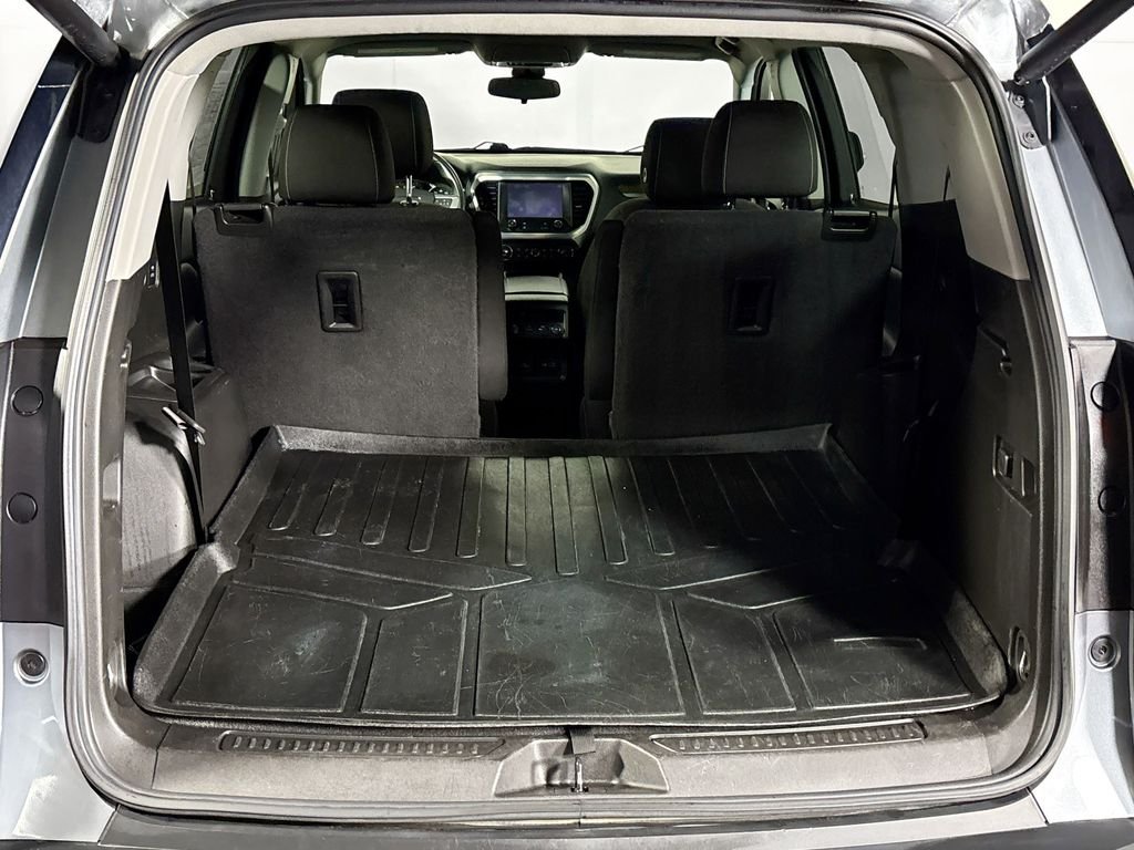Used 2021 Gray GMC SLE image 20
