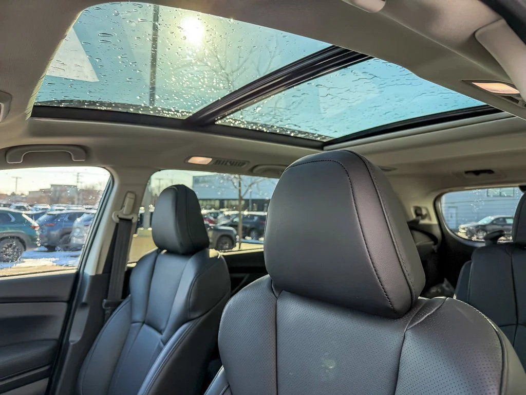 Used 2026 Silver Subaru Onyx Edition Touring image 9
