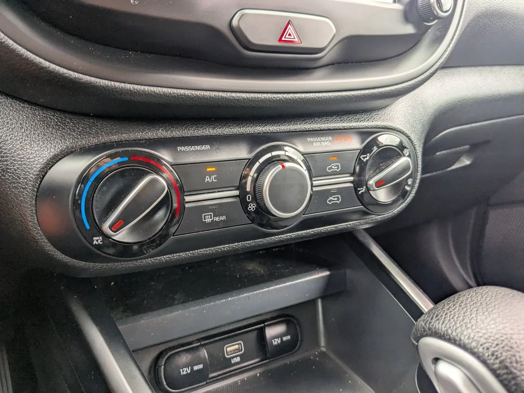 Used 2025 Inferno Red Kia LX image 17