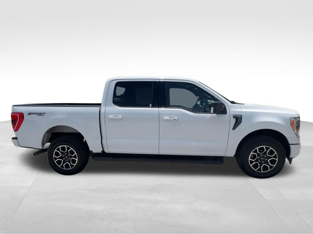 Used 2023 White Ford XLT image 9