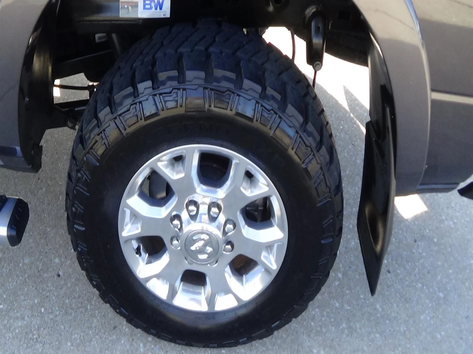 Certified Used 2021 Granite Crystal Metallic Clear Coat (pau) RAM Laramie image 9