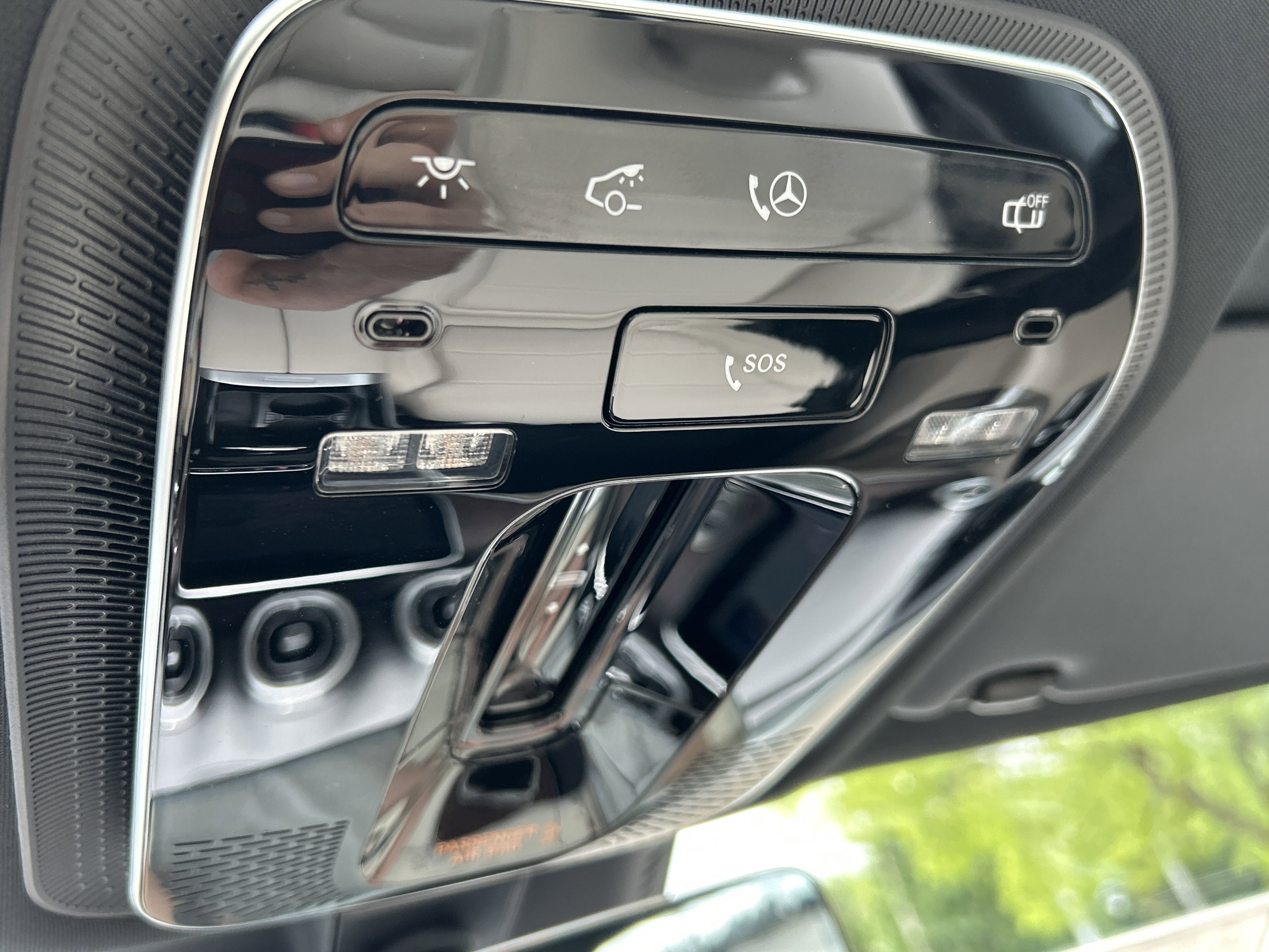 New 2026 MANUFAKTUR Moonlight White Metallic Mercedes-Benz C 300 Sedan image 34
