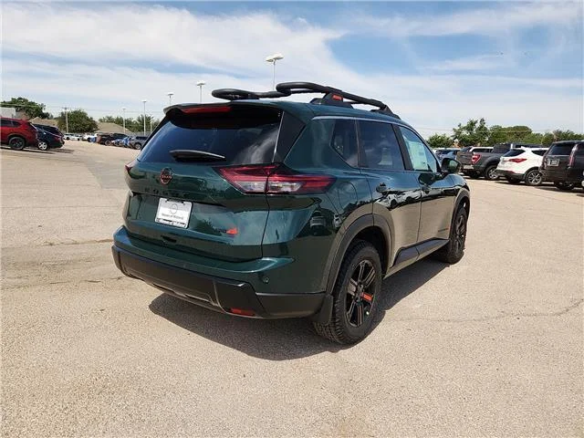 New 2026 DAN Obsidian G Nissan Rock Creek All-Wheel Drive 2026.5 image 3