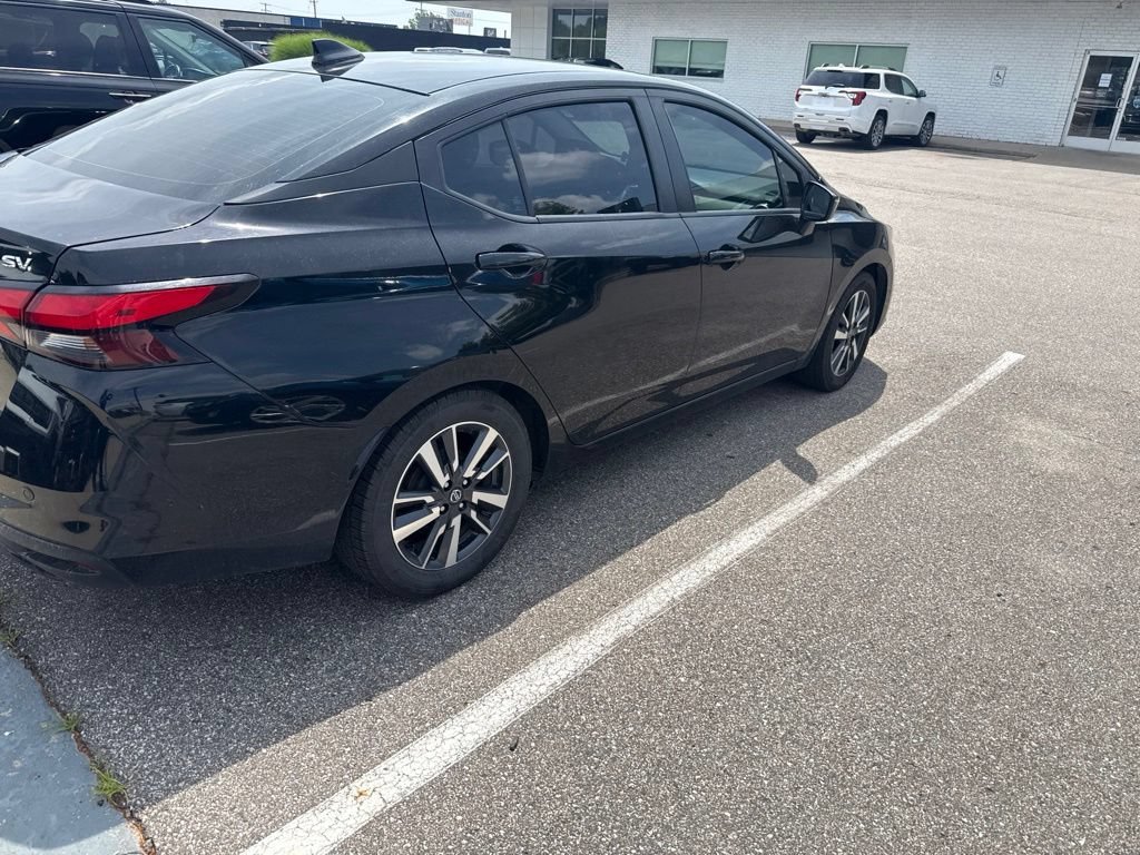 Used 2021 Black Nissan SV Xtronic CVT image 9