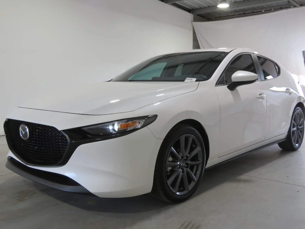 Certified Used 2024 Snowflake White Pearl Mica Mazda 2.5 S Preferred image 1