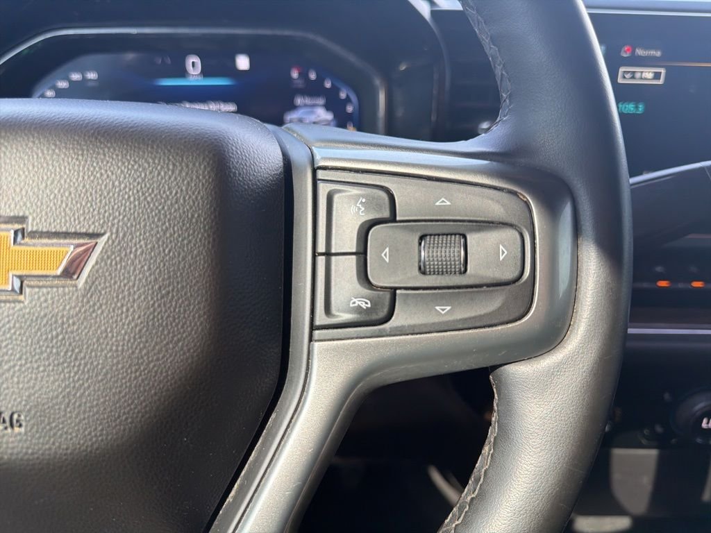 Used 2023 White Chevrolet LT image 16