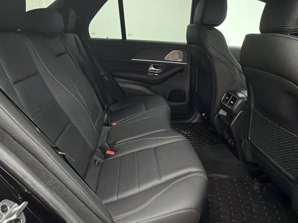 New 2027 Black Mercedes-Benz GLE 450 image 29