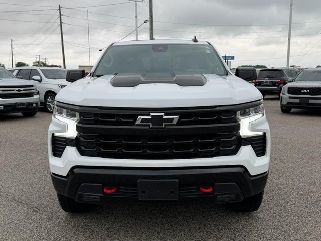 Used 2024 Summit White Chevrolet LT Trail Boss image 9