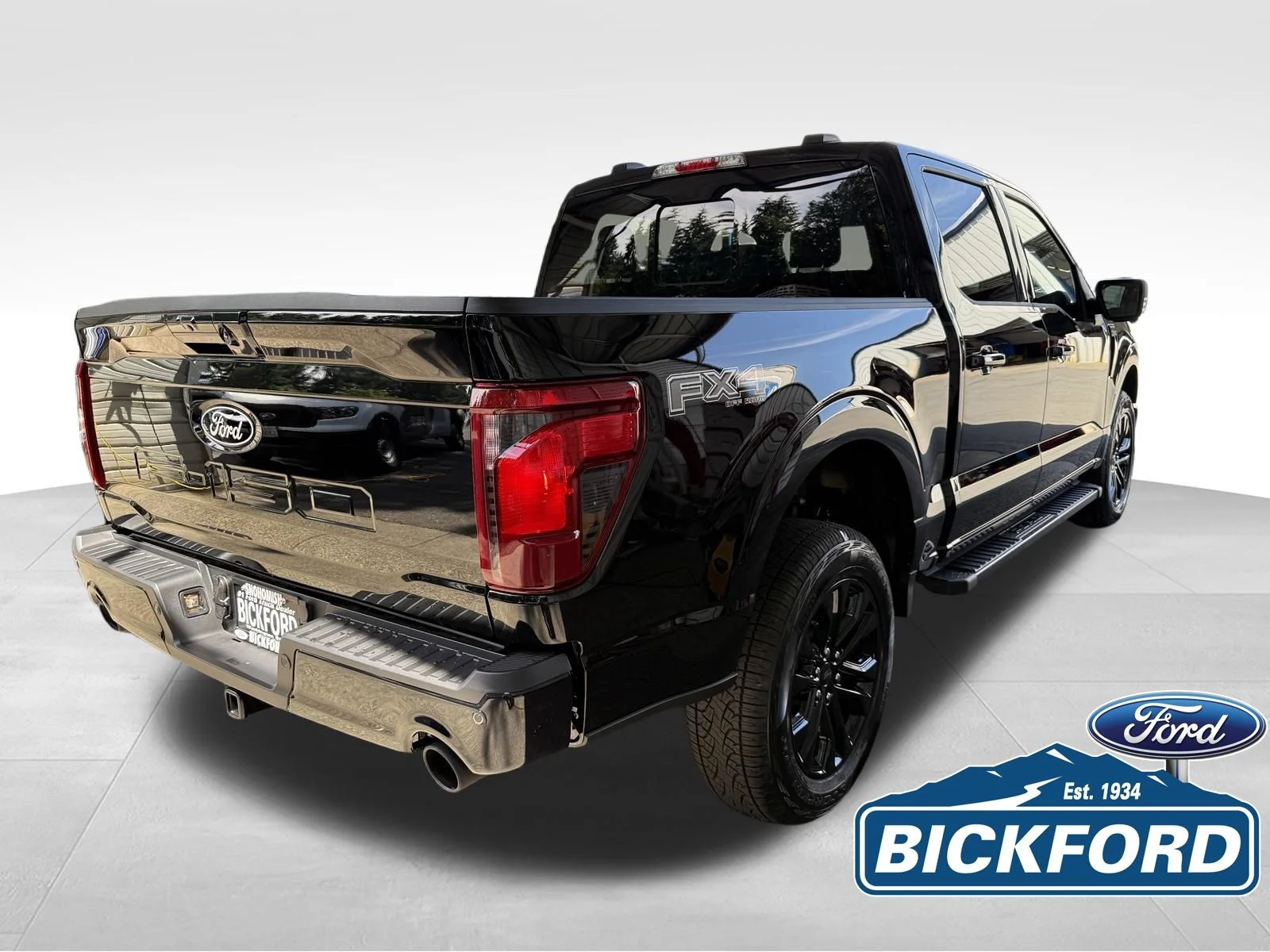 New 2026 Black Ford XLT image 5