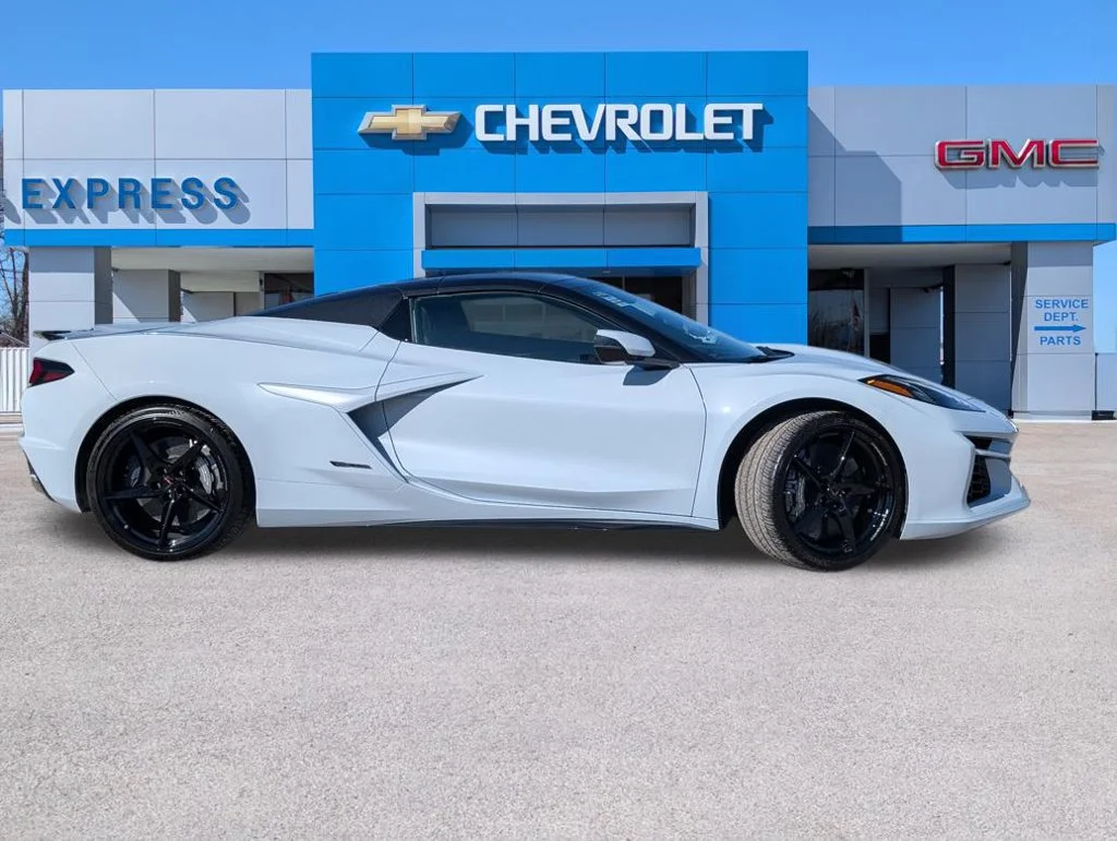 New 2024 Ceramic Matrix Gray Metallic Chevrolet 3LZ image 2