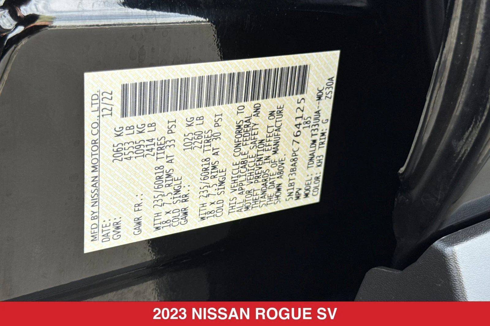 Used 2023 Black Nissan SV image 30