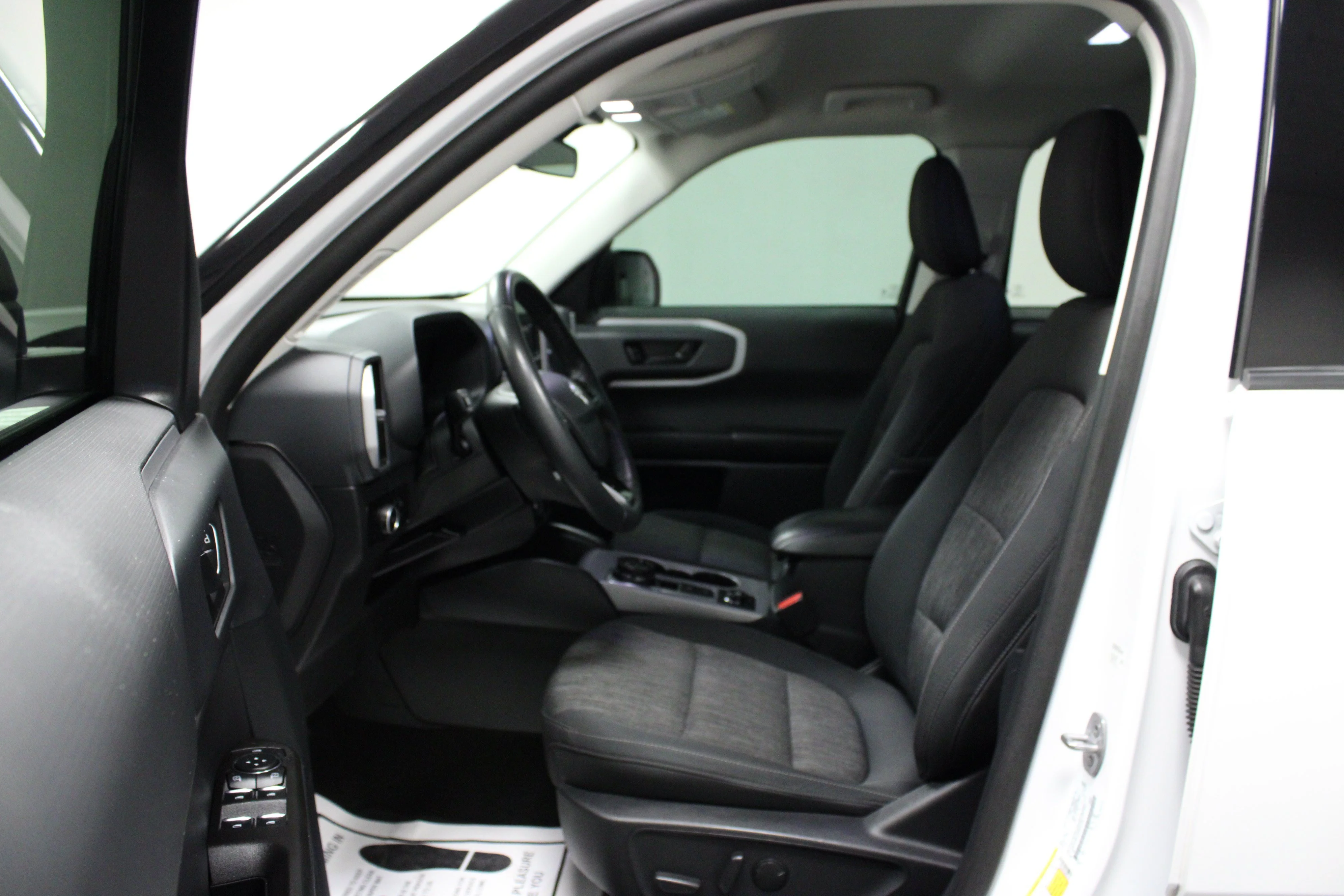 Used 2022 Oxford White Ford Big Bend image 12