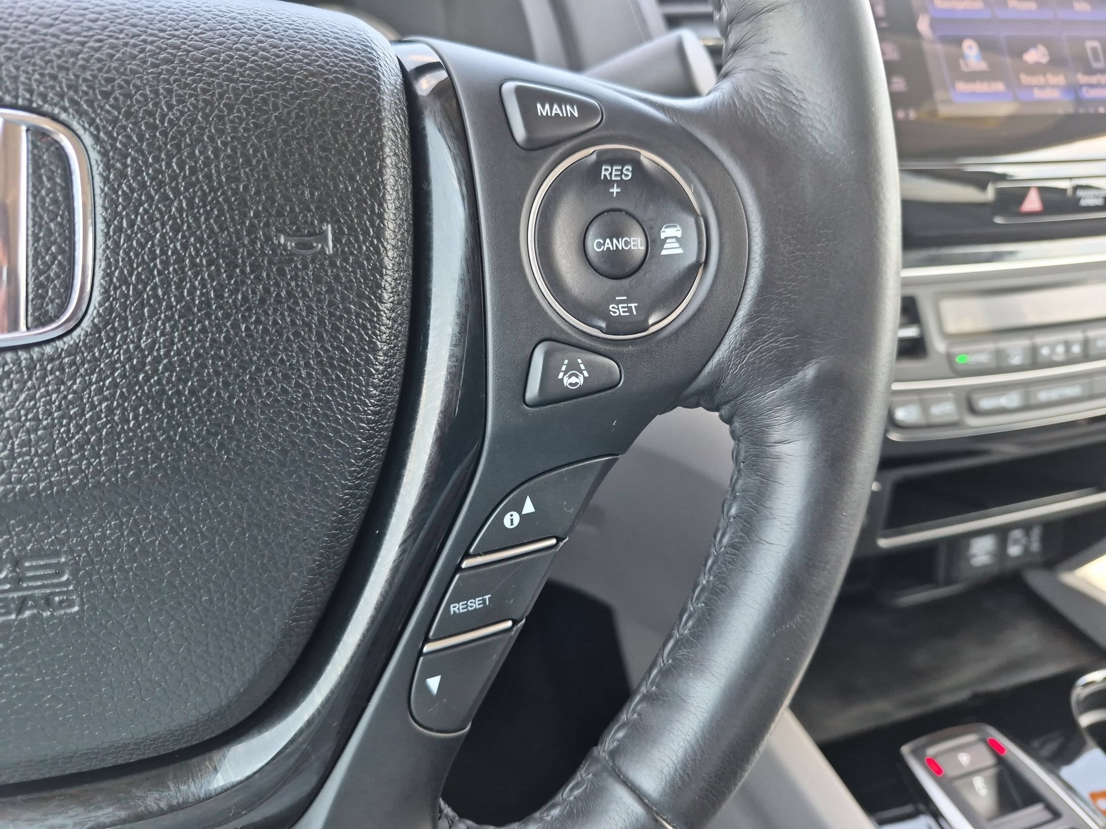 Certified Used 2020 Gray Honda RTL-E image 15