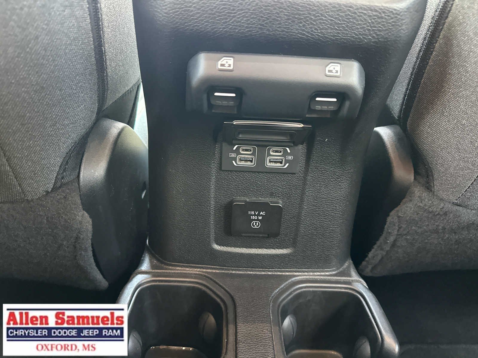 Certified Used 2025 Bright White Clearcoat Jeep Sahara image 34
