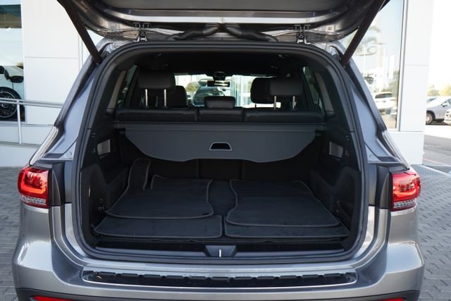 Used 2022 Gray Mercedes-Benz GLB 250 image 8