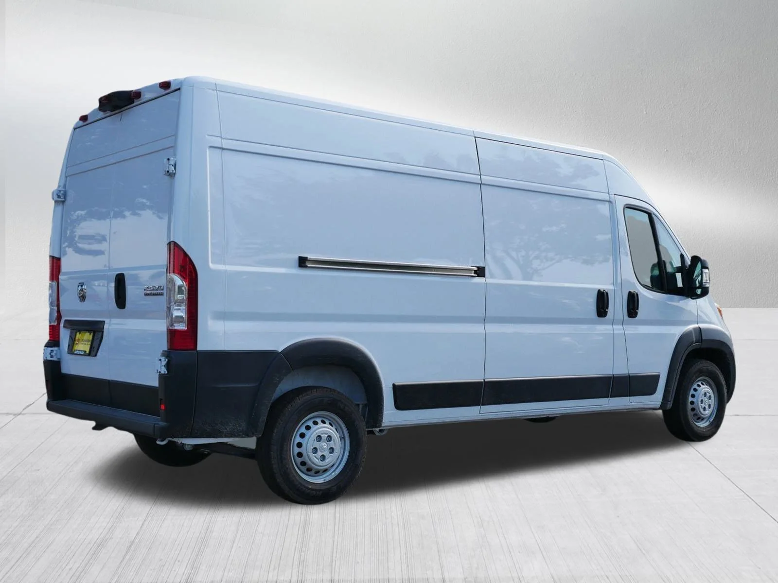 New 2026 Bright White Clear-Coat Exterior Paint RAM Tradesman image 7