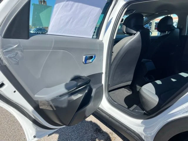 New 2026 White Kia LXS image 17