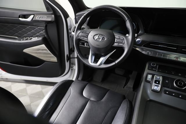 Used 2020 White Hyundai Limited image 22