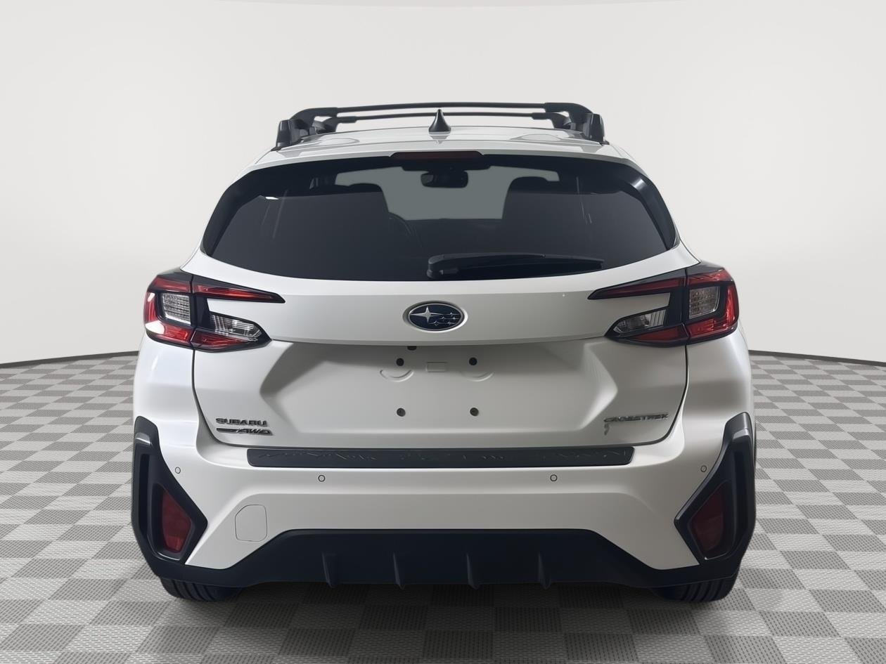Used 2024 Crystal White Pearl Subaru Limited image 14