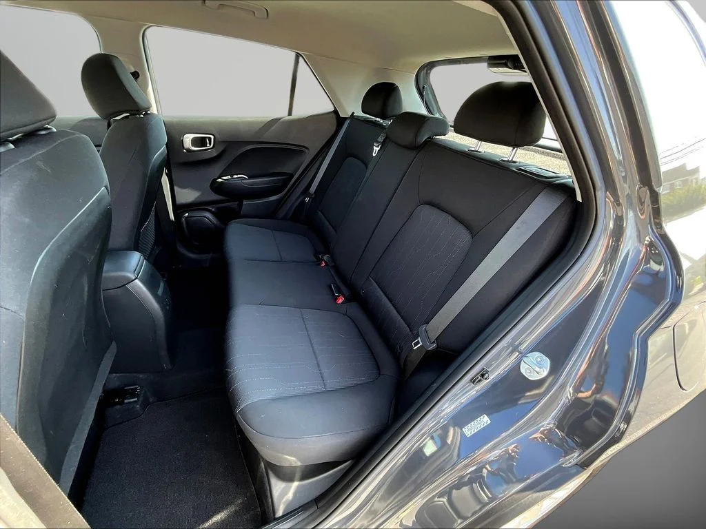 Certified Used 2023 Gray Hyundai SE image 21