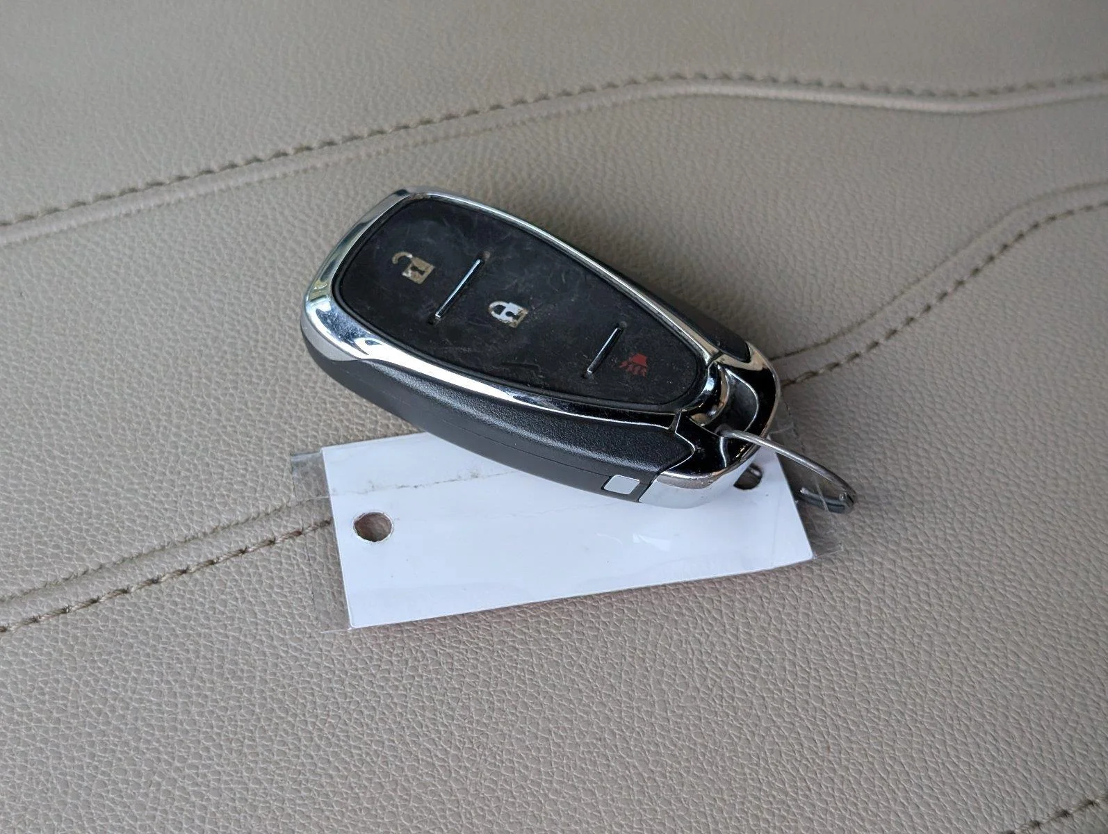Used 2022 SUMMIT WHITE Chevrolet LS image 15