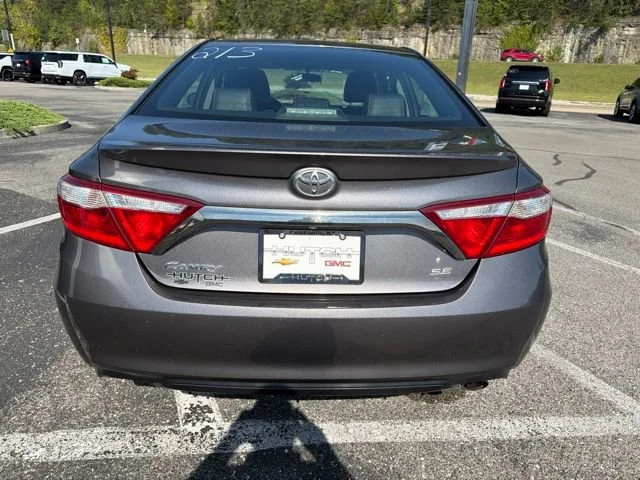 Used 2017 Gray Toyota XLE image 6