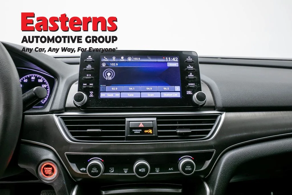 Used 2021 White Honda LX image 12