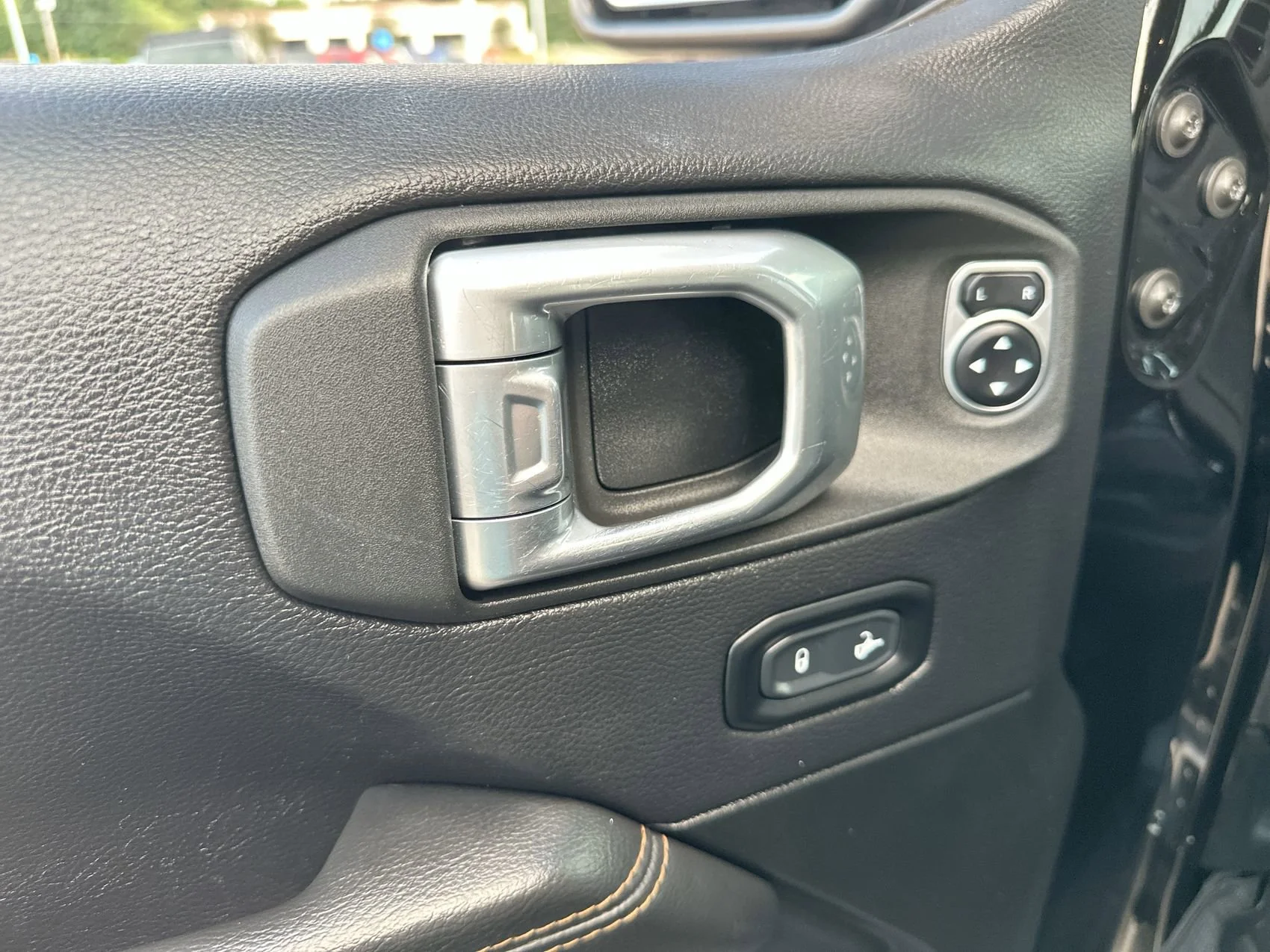 Used 2020 Black Clearcoat Jeep Sahara High Altitude image 13