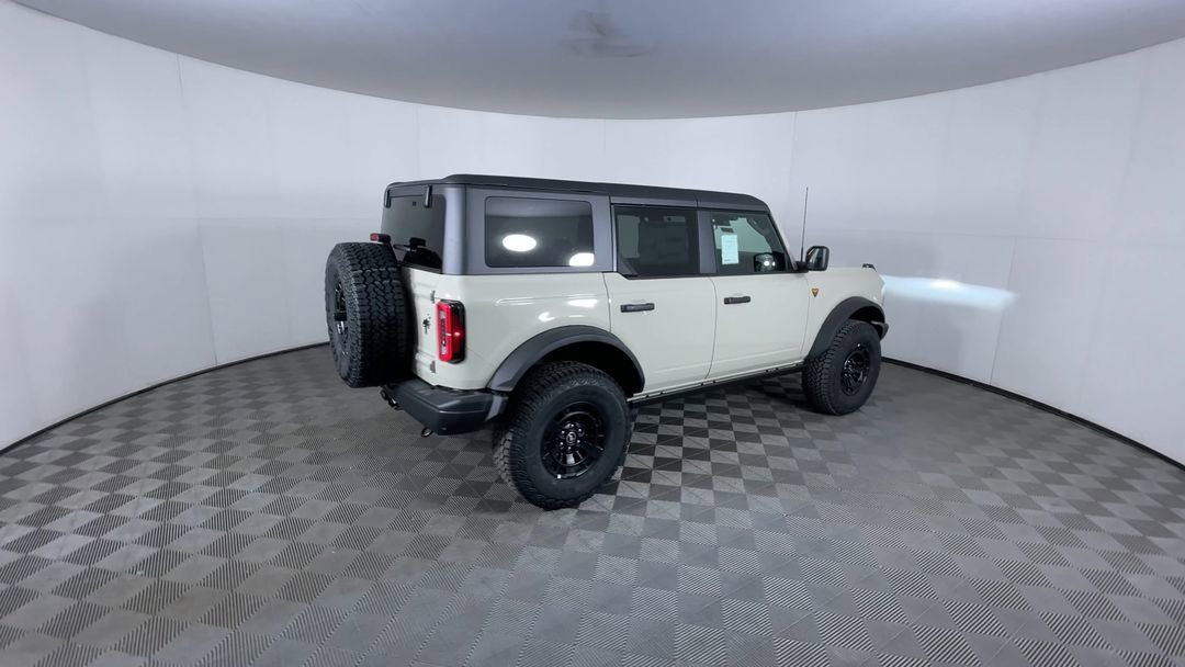 New 2026 Desert Sand Ford Badlands image 8