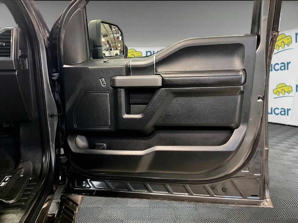Used 2018 Gray Ford XLT image 12