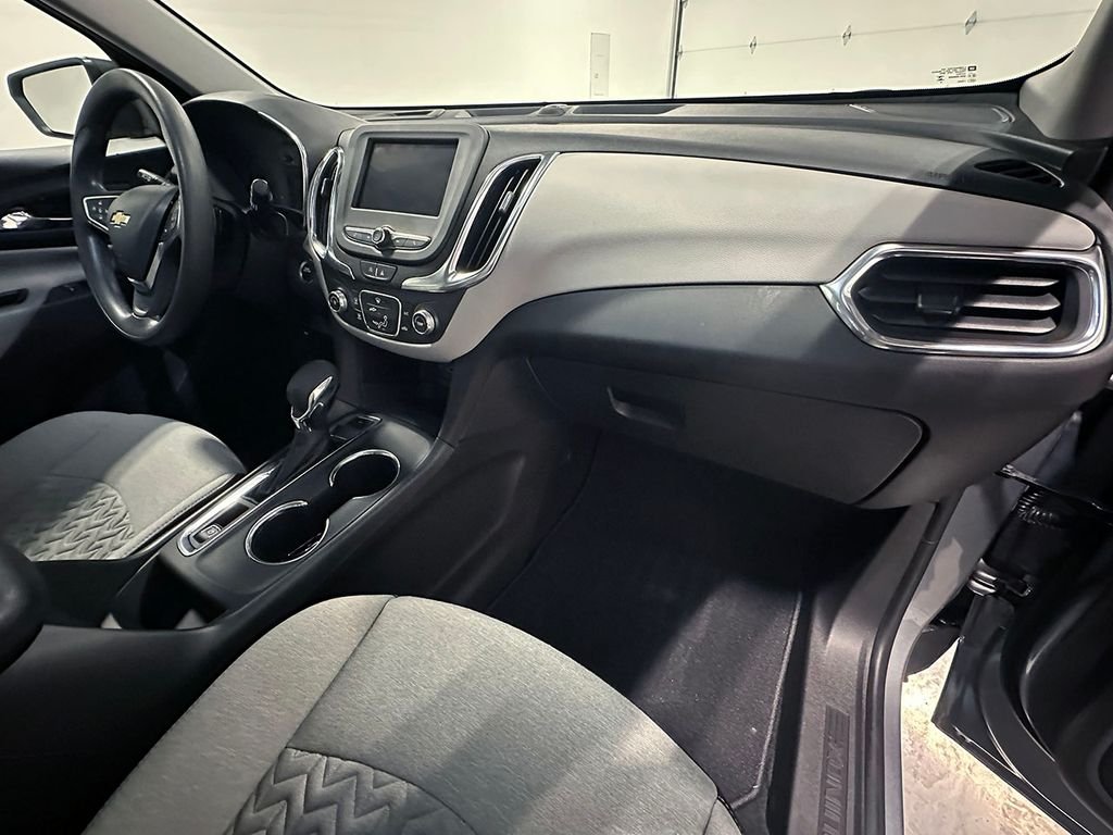 Used 2024 Gray Chevrolet LS image 26
