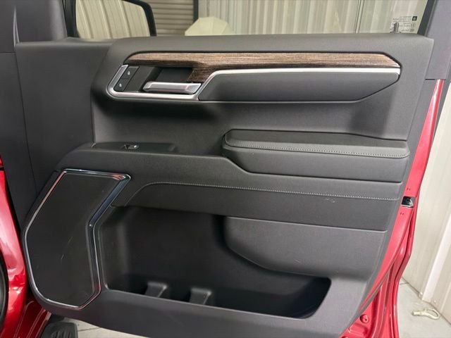 Used 2023 Volcanic Red Tintcoat GMC Elevation image 21