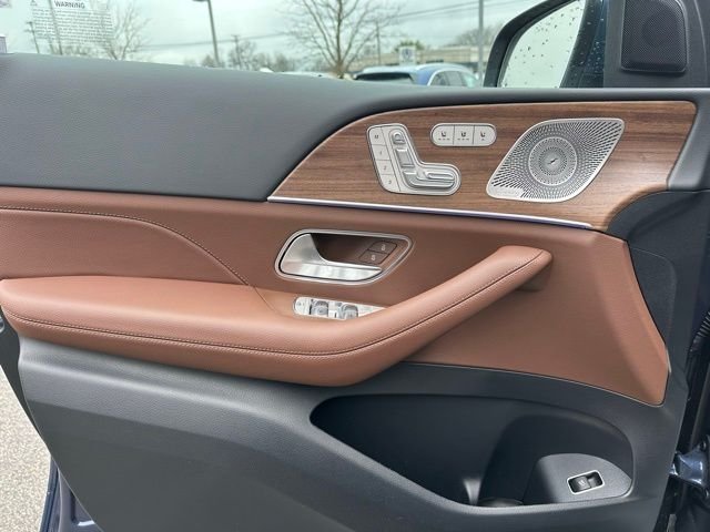 Used 2026 Blue Mercedes-Benz GLE 350 image 12