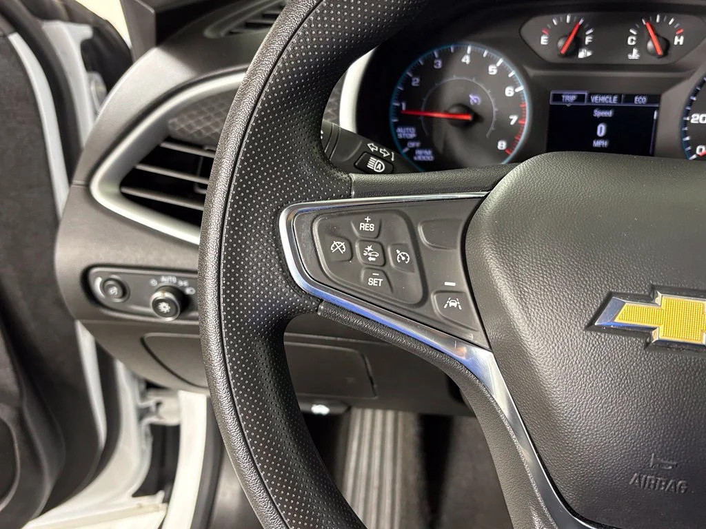 Used 2024 White Chevrolet LT image 19