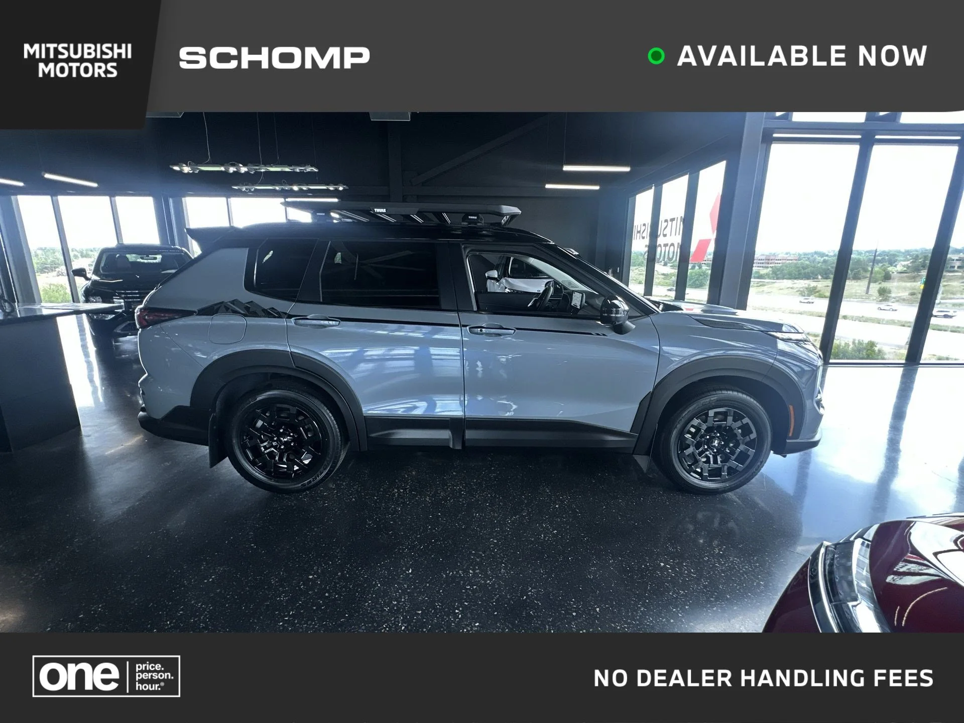 New 2026 Moonstone Gray Metallic/Black Roof Mitsubishi Trail Edition image 1