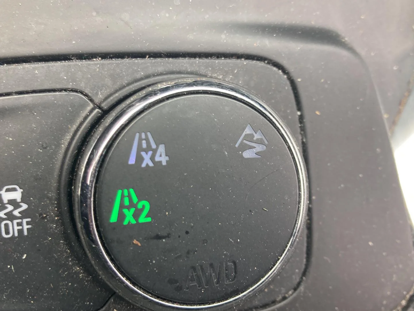 Used 2021 MOSAIC BLACK METALLIC Chevrolet LS image 17