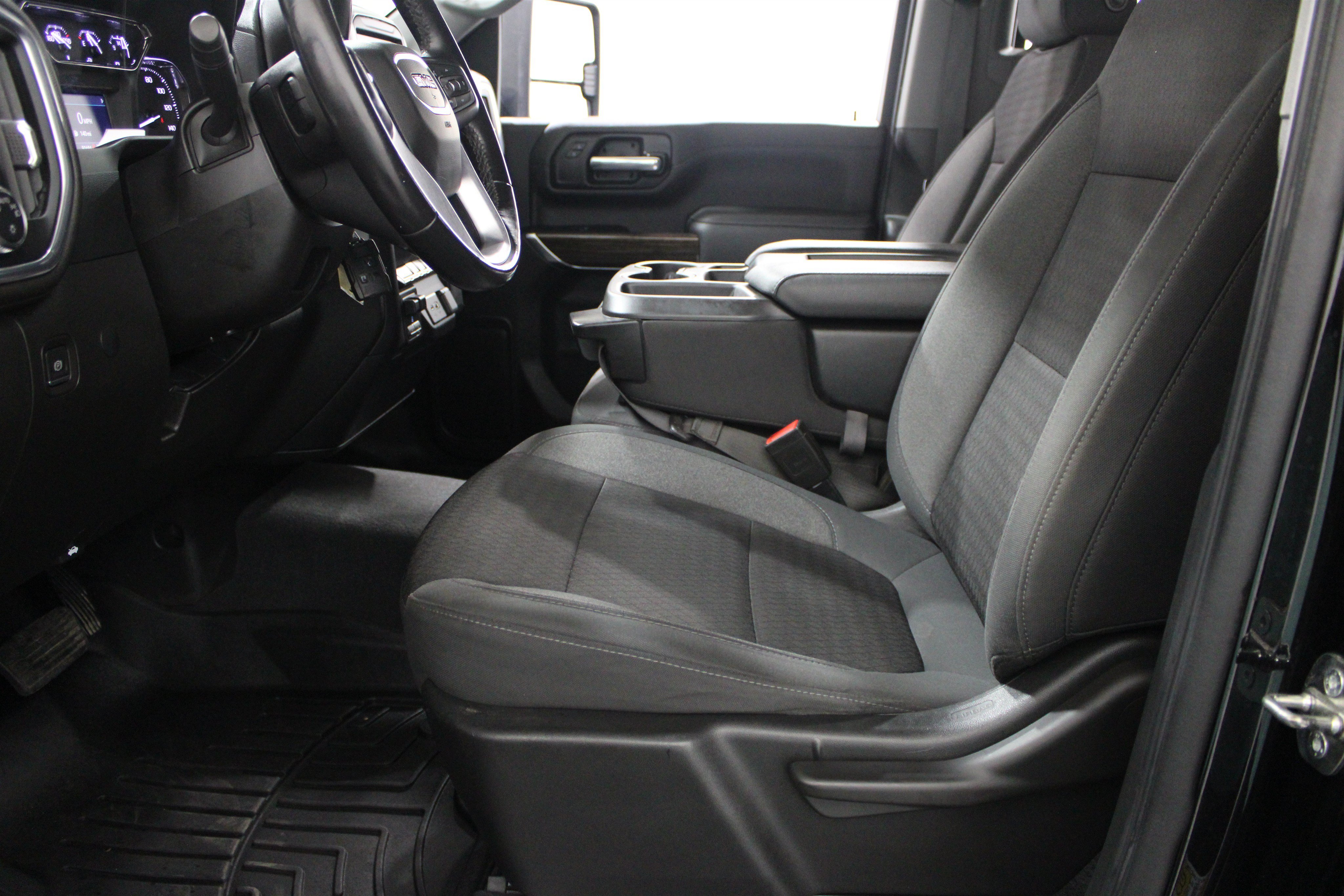 Used 2022 Black GMC SLE Crew Cab 4x4 - Lifted image 5