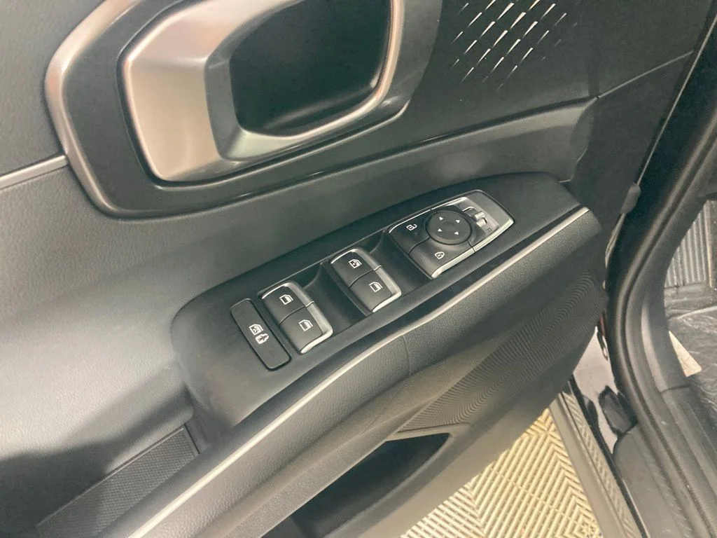 New 2026 Ebony Black Kia S image 11