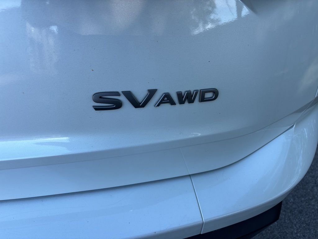 Used 2024 White Nissan SV image 44